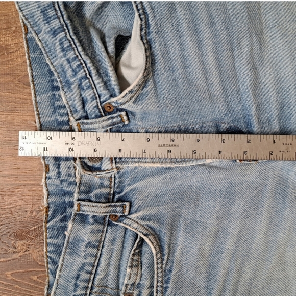 Vintage Levi's Orange Tab Slim Jeans - Picture 4 of 10